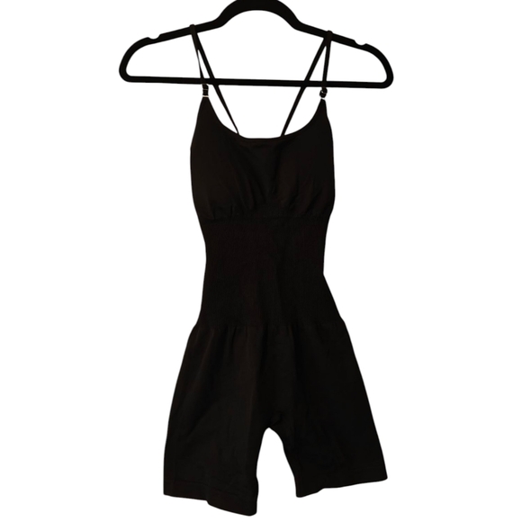 OMKAGI NWT Strappy Backless One Piece Bodycon Romper in Black Size Small - Picture 10 of 14